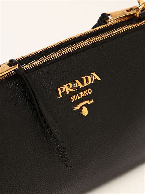 prada borse acquisti on line|borse prada a tracolla.